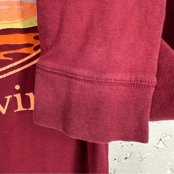 Vineyard Vines Men’s Size Small Scarlet Red Long Sleeve Sunset Dog Tee Shrit - Picture 15 of 16